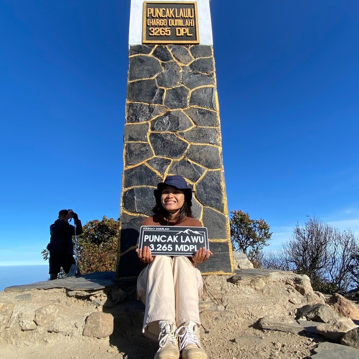 dikakigunung