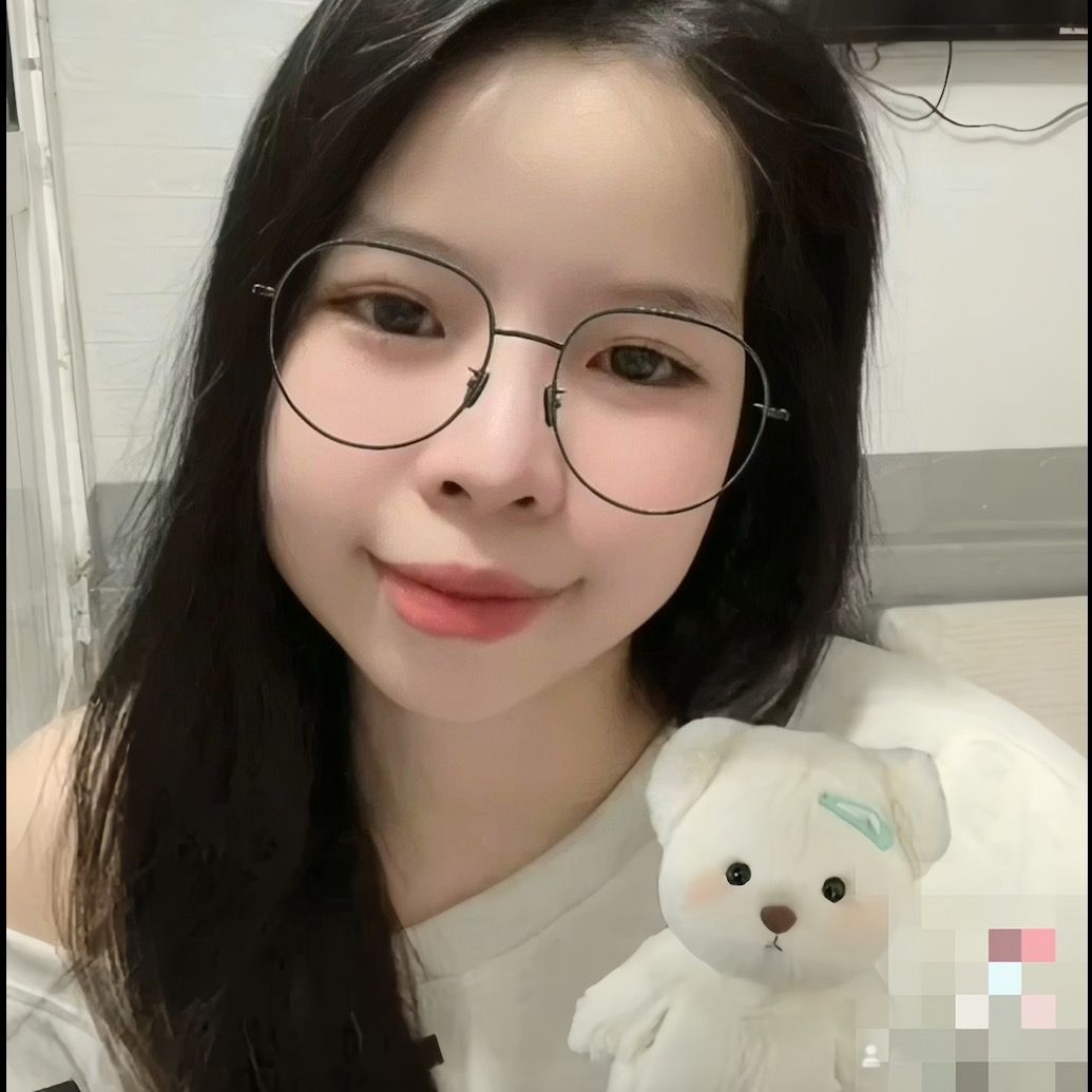 𝙉𝙜ọ𝙘 𝙍𝙚𝙫𝙞𝙚𝙬 🧸