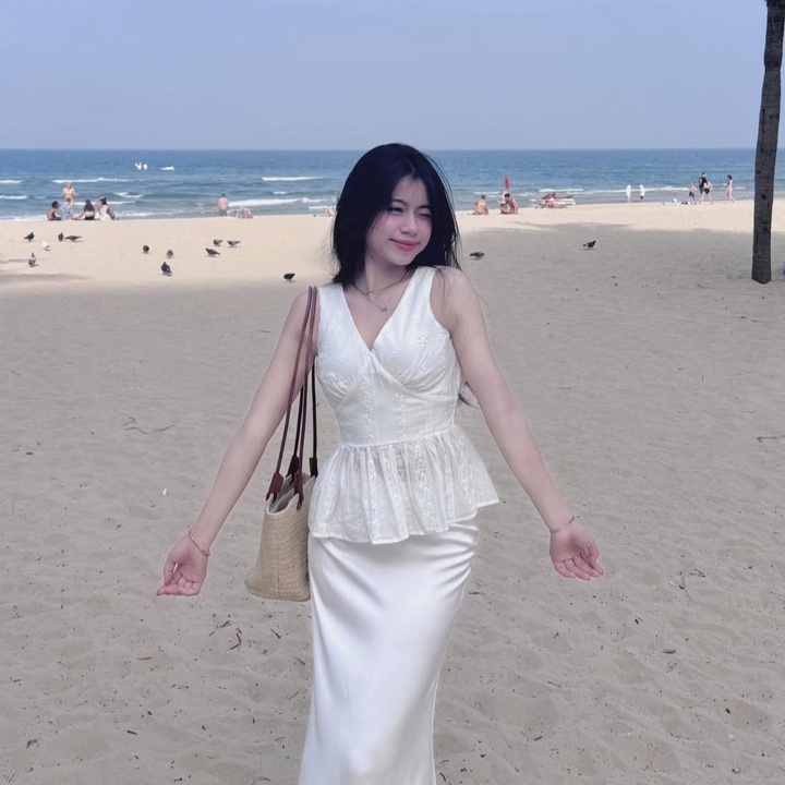𝑵𝒉𝒖𝒏 𝑺𝒖𝒓𝒊