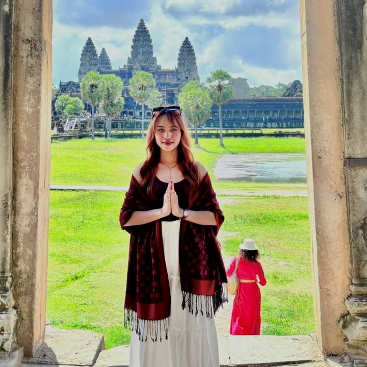 Zeii Neang