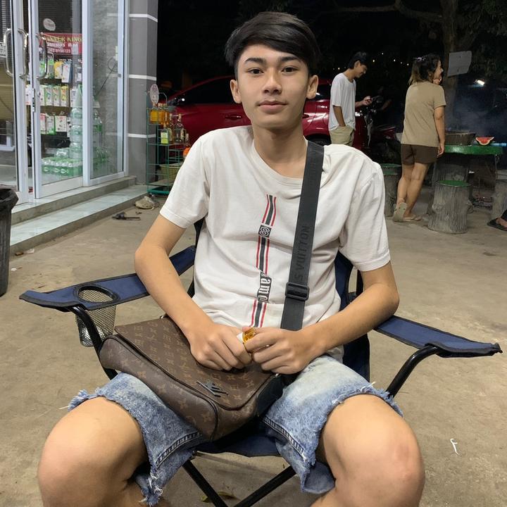 Tle_Aphiwat
