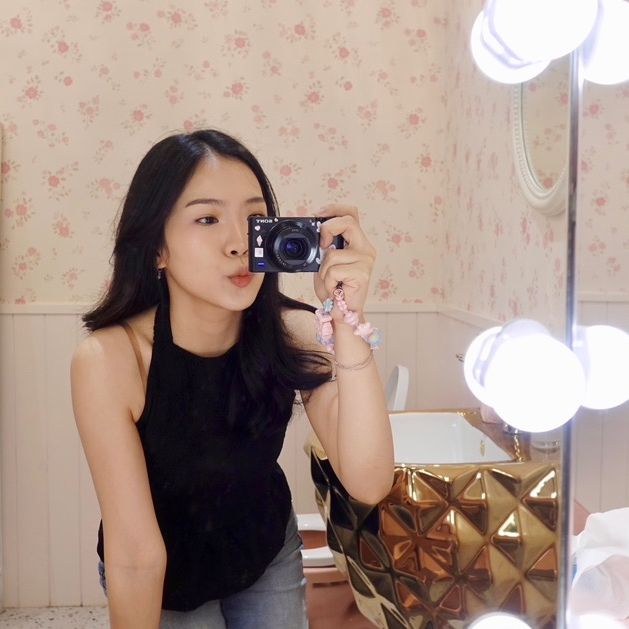 eveeridey | IG: evedellishia