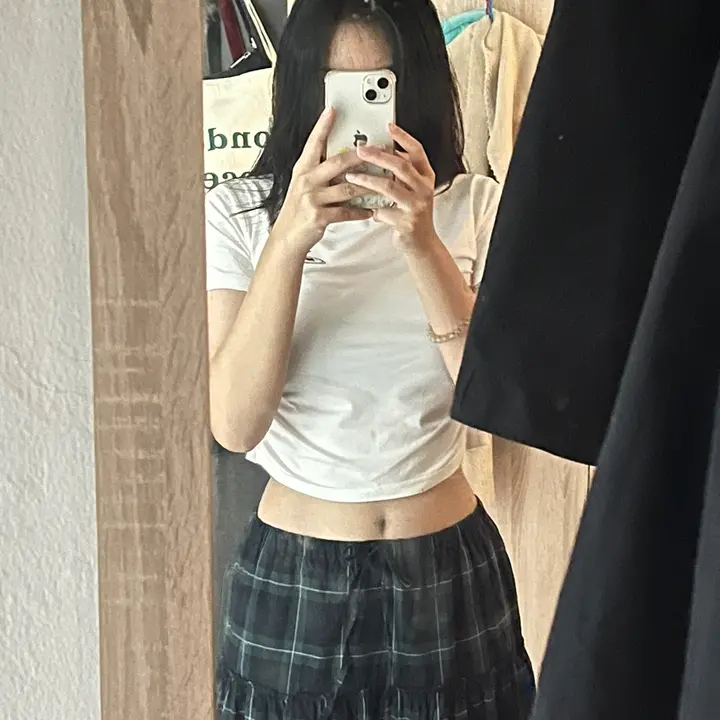 IG: ann.skirt🌺