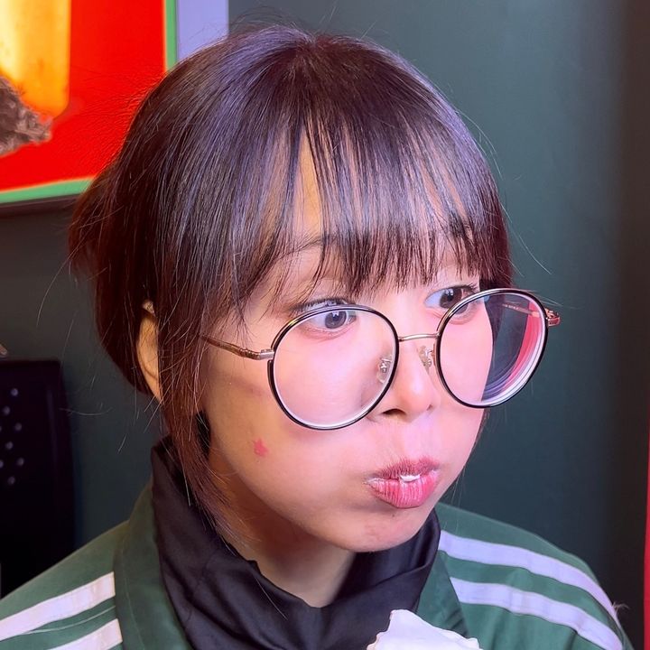 น้อนแว่น56