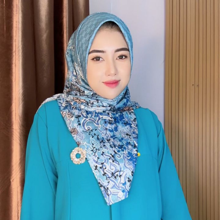 Deby Anggraini