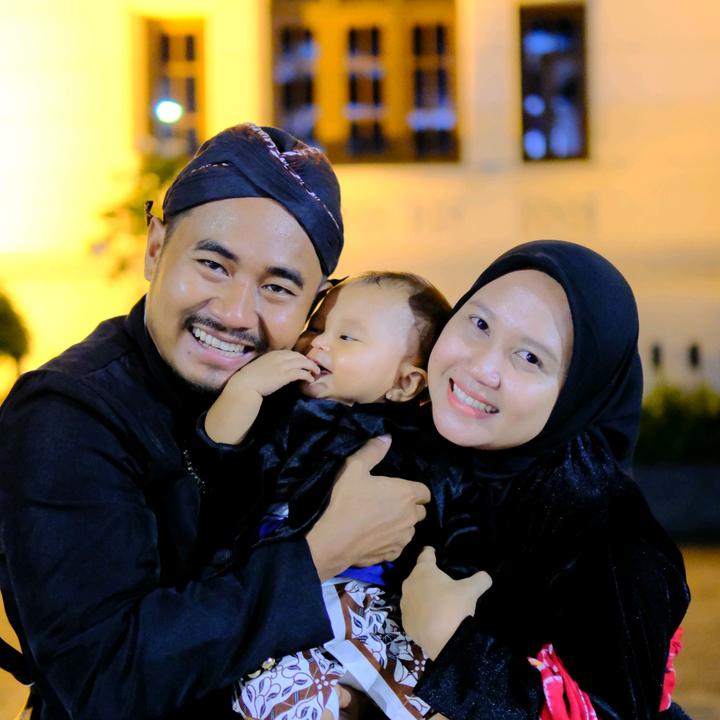 Wulan R