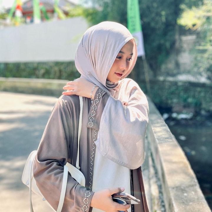 ameliapujiani