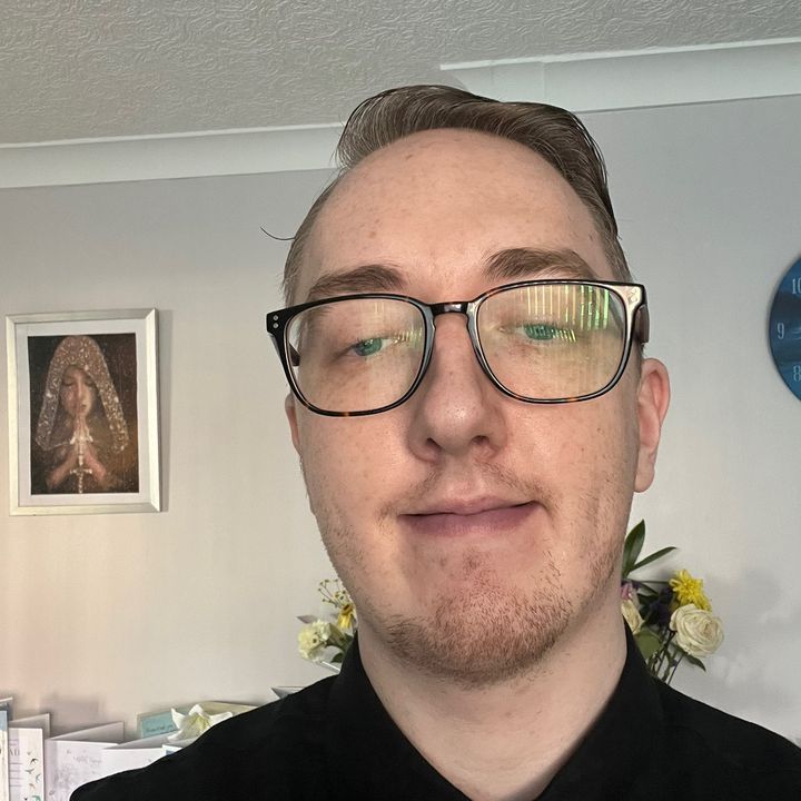 👱‍♀️Get Your Cash Out Dale🎗️