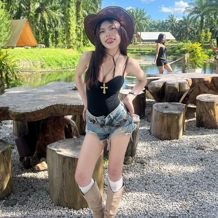 น้องแพรชอบกินทาร์ตไข่..(400.k)