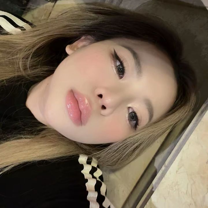 ☘️NguyễnBéCỏ