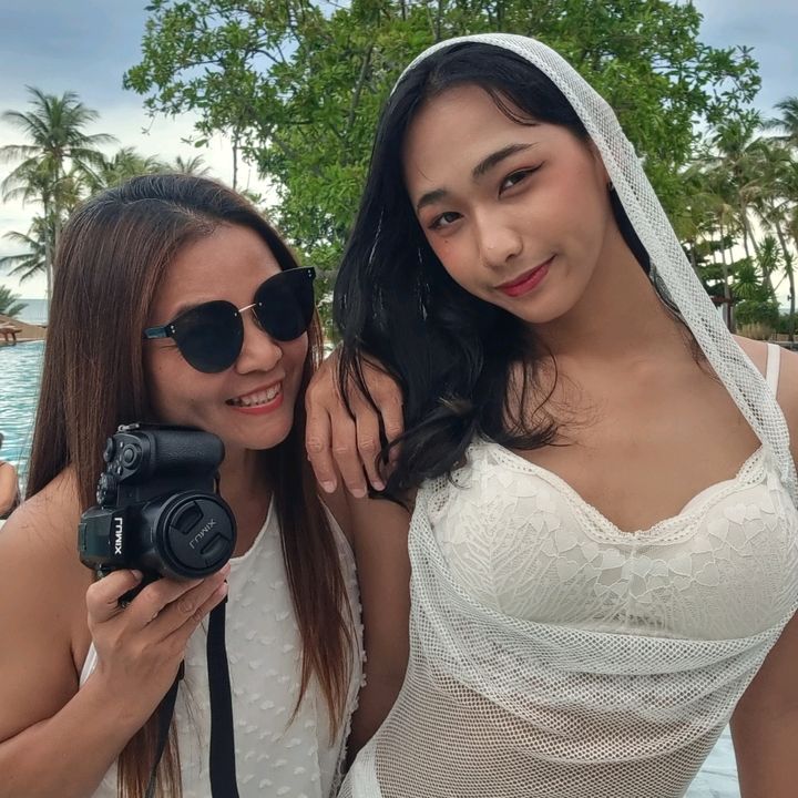 พี่หมูสะเต๊ะกะน้าปักเป้า