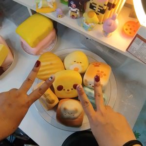 Bukan Toko Kue 🍀 Cute Things