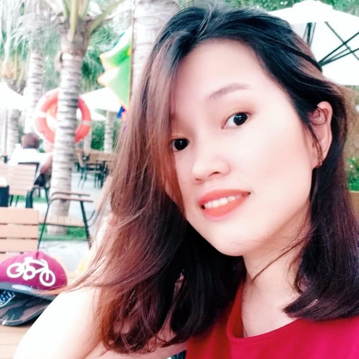 Cô Lam review