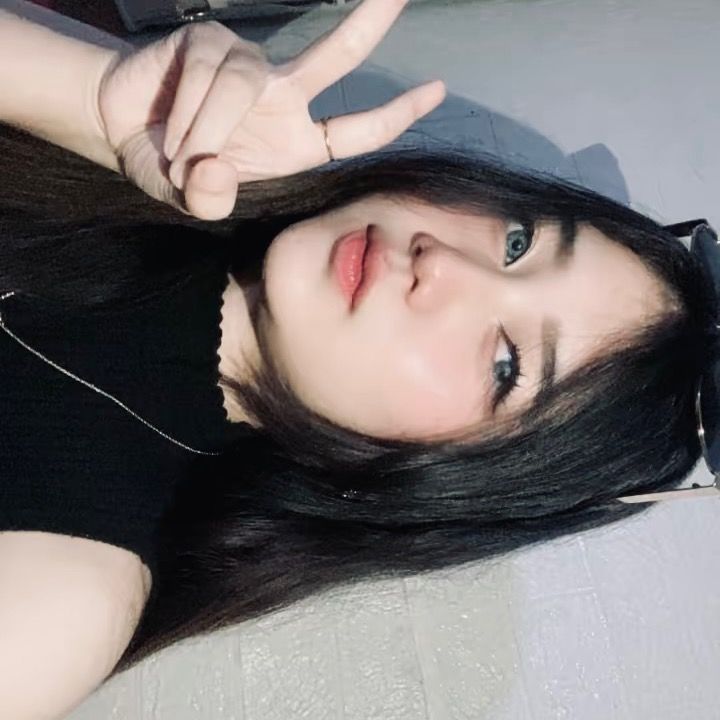 apriliaaa