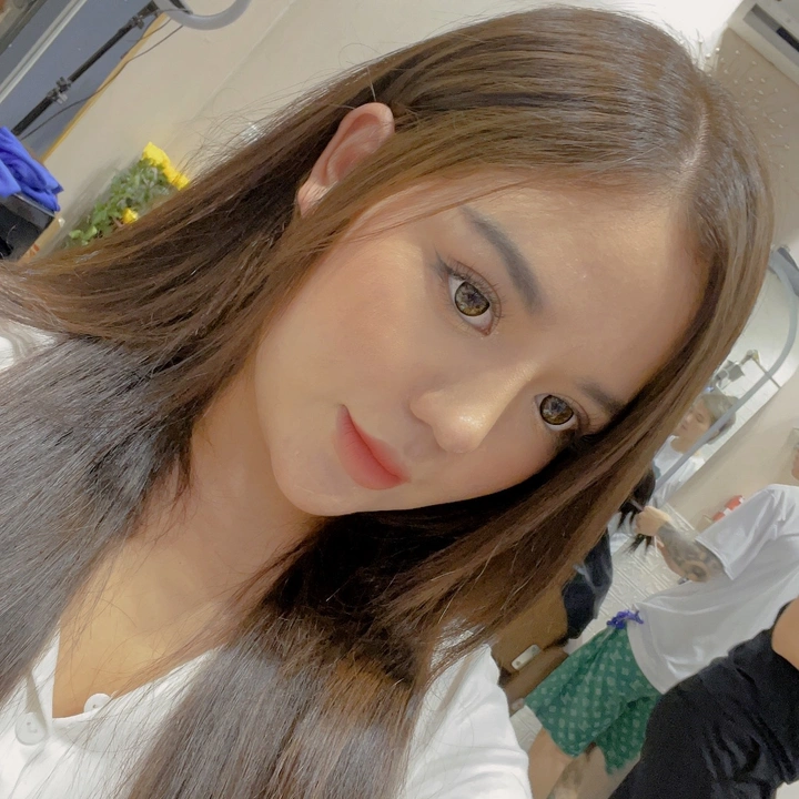 Hương Quỳnh Bigsize Chubby