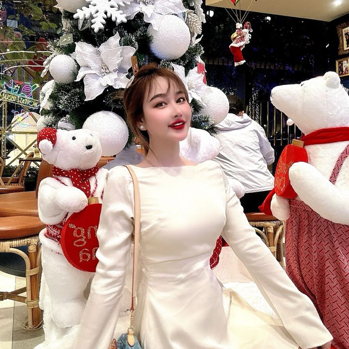 NỊ MINI