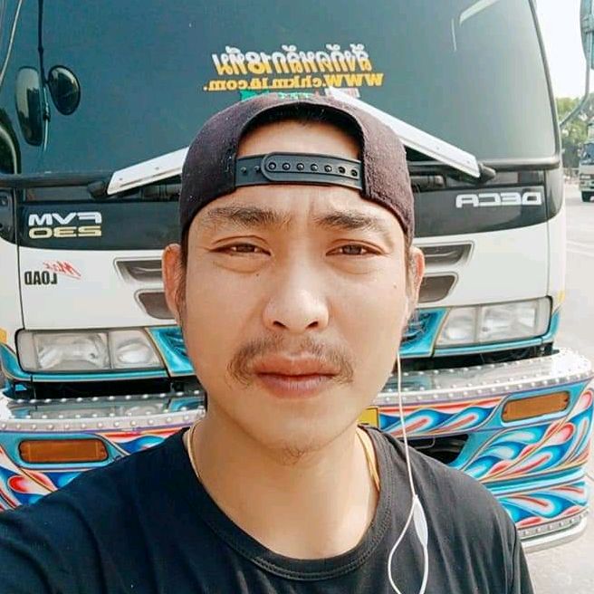 โก๋บอส10ล้อบิน โชคค้ำคูณขนส่ง