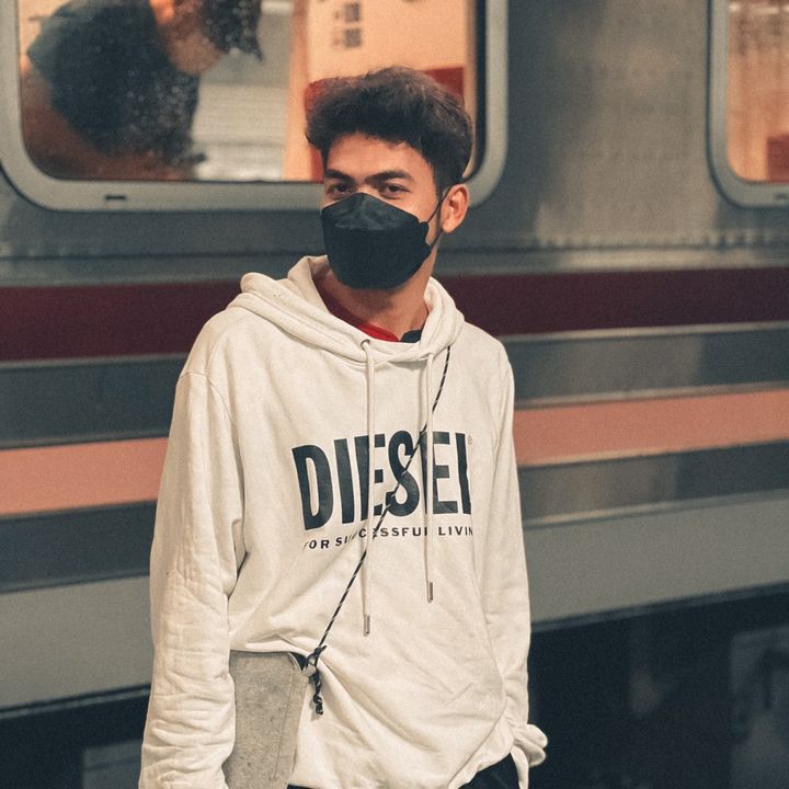 containers_boy