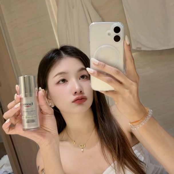 Moddang.01 Live:Eucerin