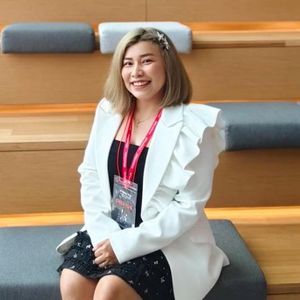 อรนี่ ชอบรีวิว