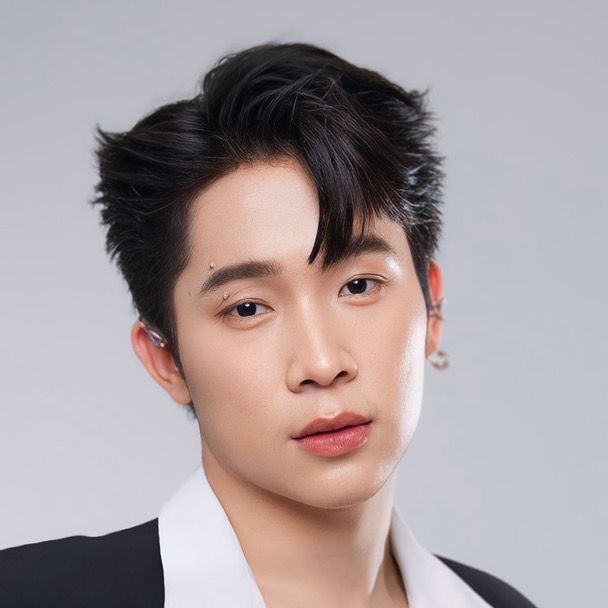 ผู้ใหญ่บ้านฟินแลนด์ (ช่องจริง)