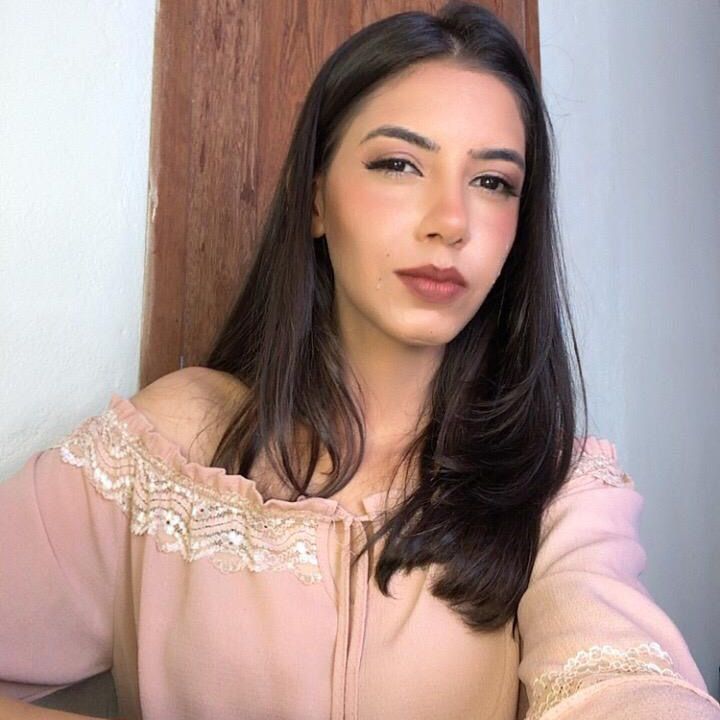 lili.ellis
