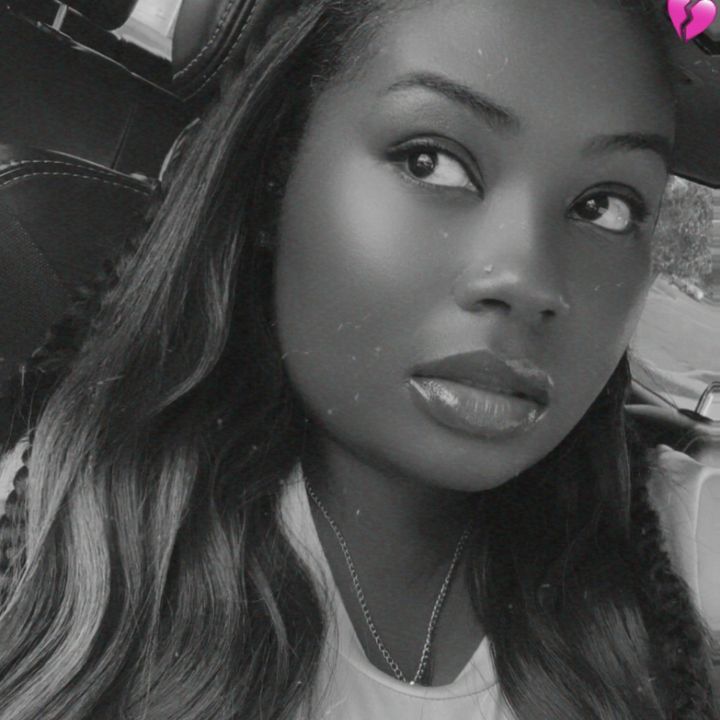 Queen LC | Mom Creator