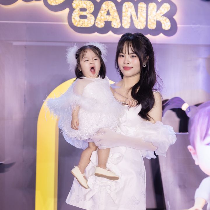 Vân Anh Trợ Lý