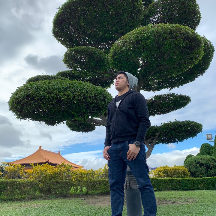 Kuya Loy