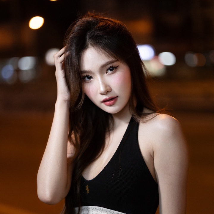 แย้มแยมกินปีโป้