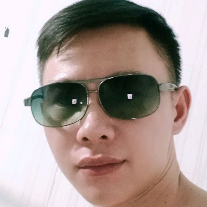 Lê Hoàng Nam