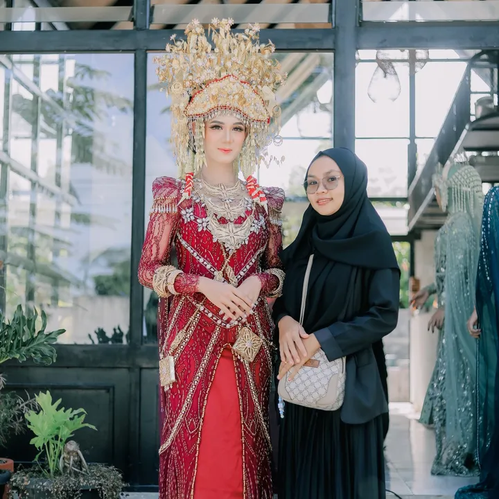 Reni Arnovika Raya