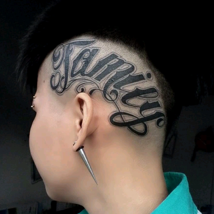 Nhà Ngáo.