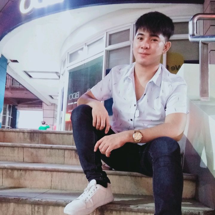 Domz Taguibao