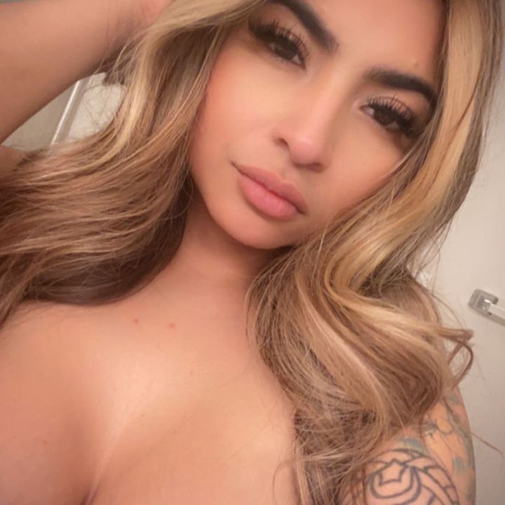 Nikki_nicholll