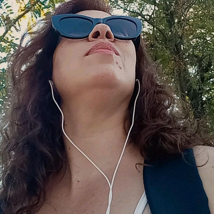 Ednea Leal