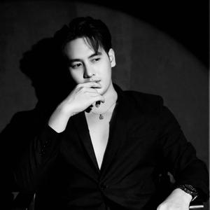 เท็น ศรัณย์