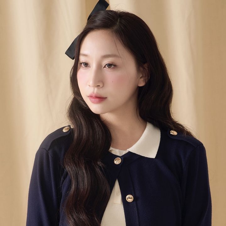 Minh Thư Chloe 𖧷