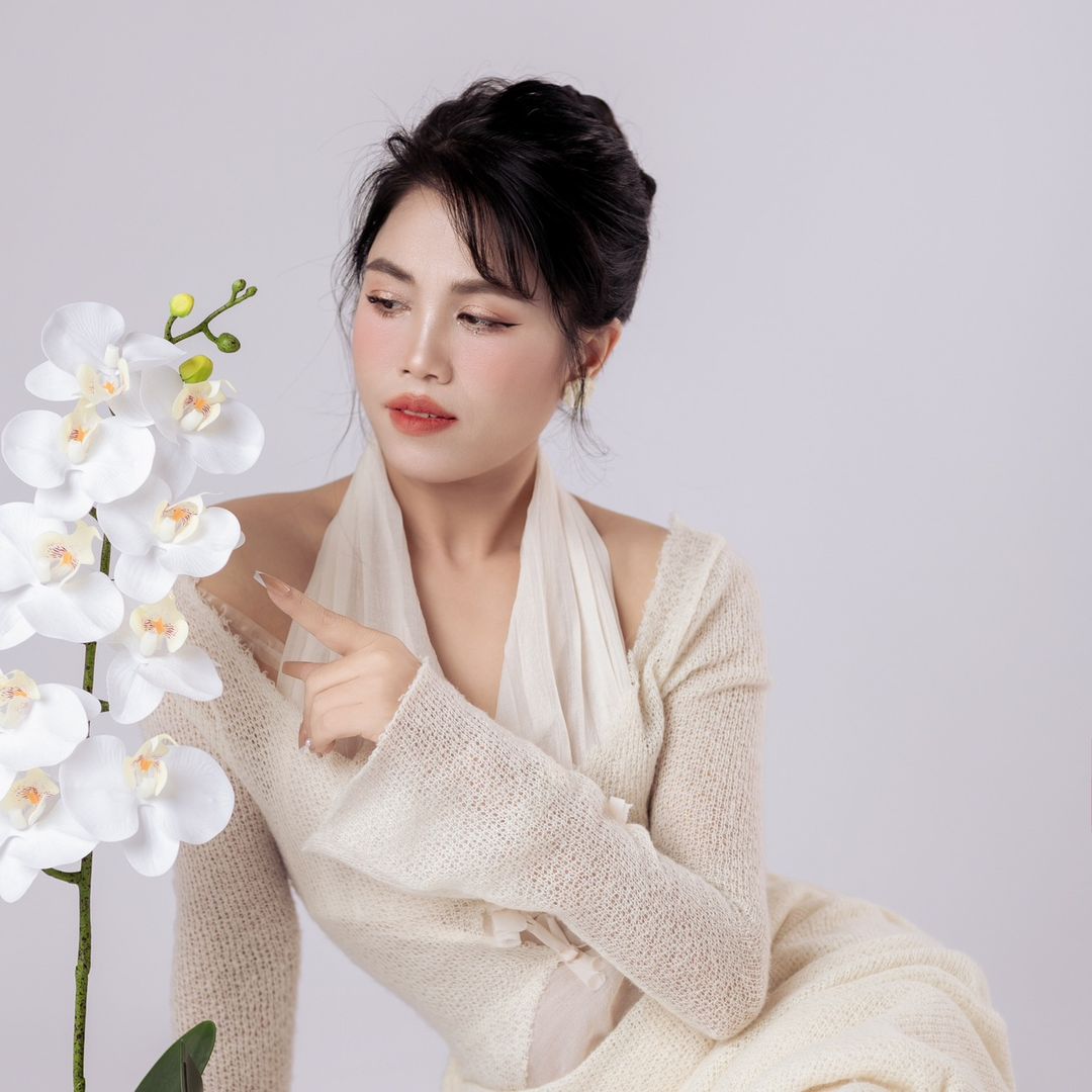 Duyên Chuyên Khoác