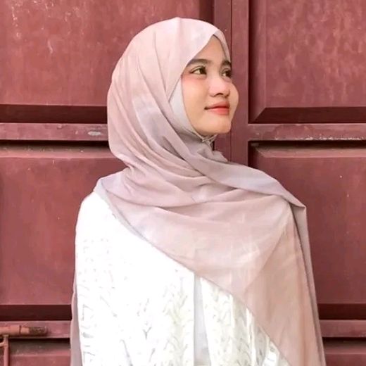 Lisafadlaa store.id