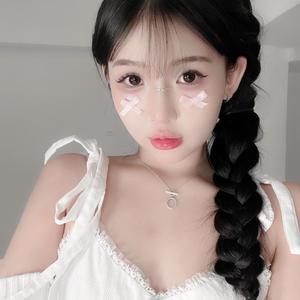 𝒎𝒂𝒚 𝒎𝒂𝒚୨୧ °。⋆⸜ 🎧