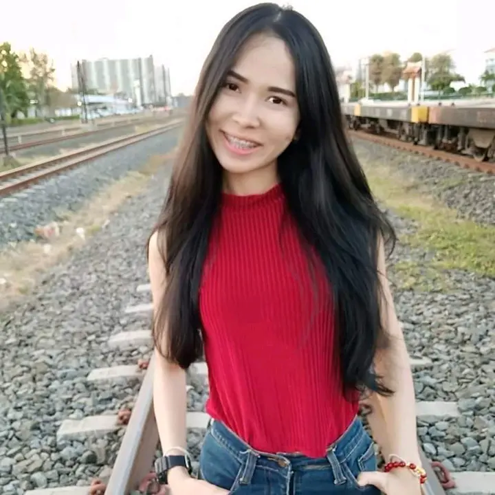 Ann Manirat