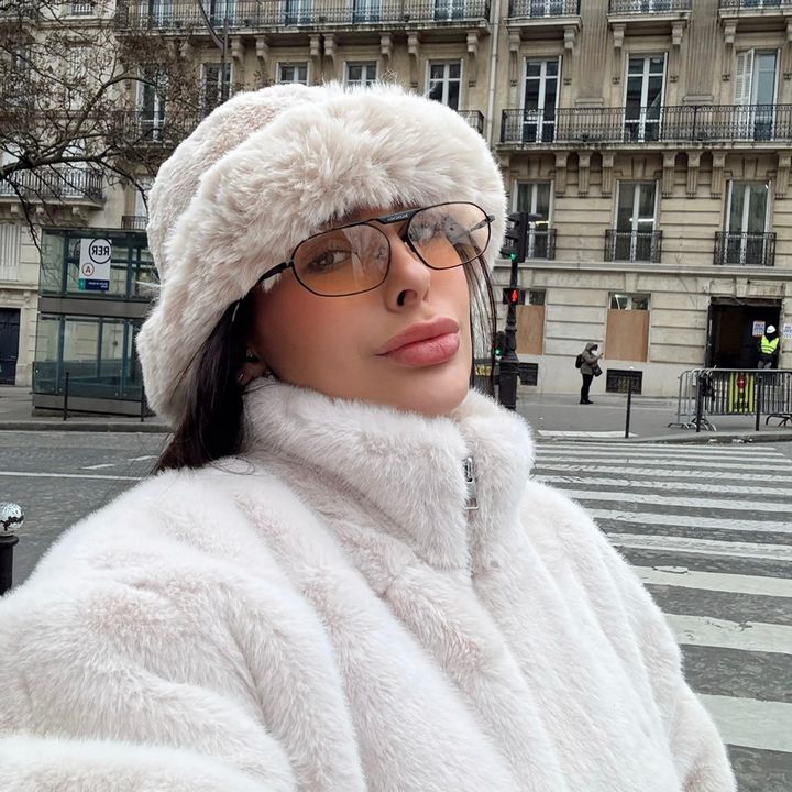 Anallaura