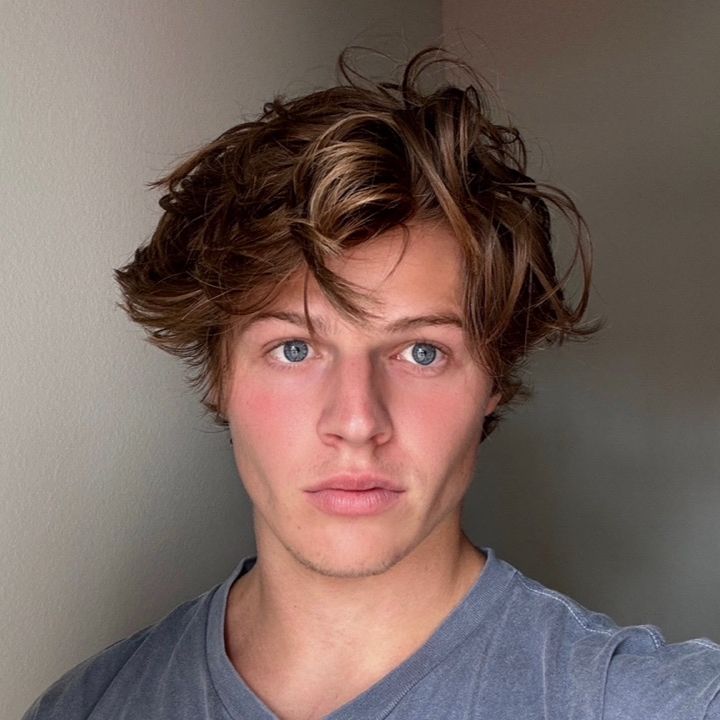 Sam Dezz
