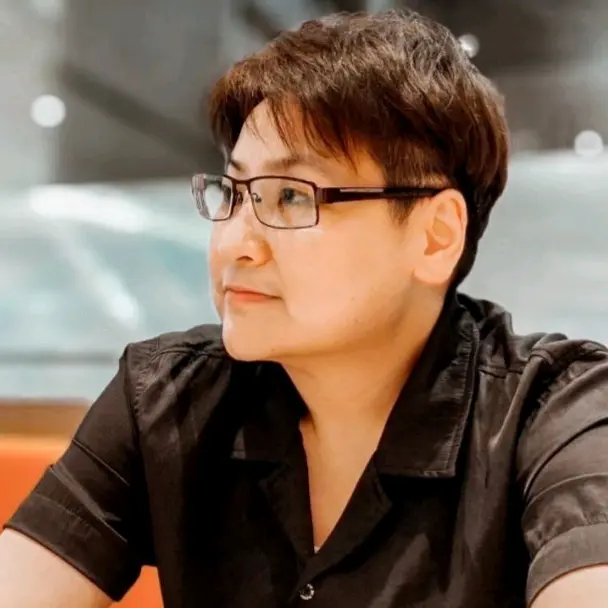 พี่คิดส์ สายน้ำหอมเจ้าค่ะV.L.