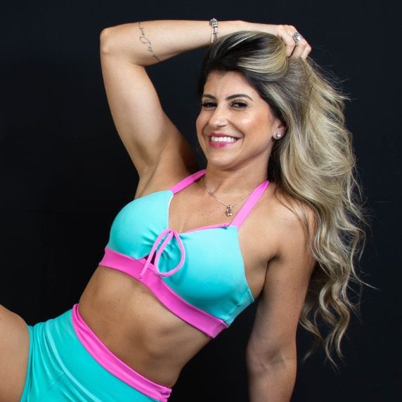 Tati Oliveira Personal