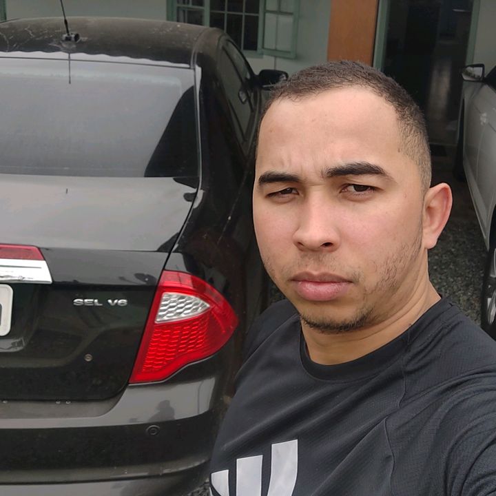 Leonardo Souza