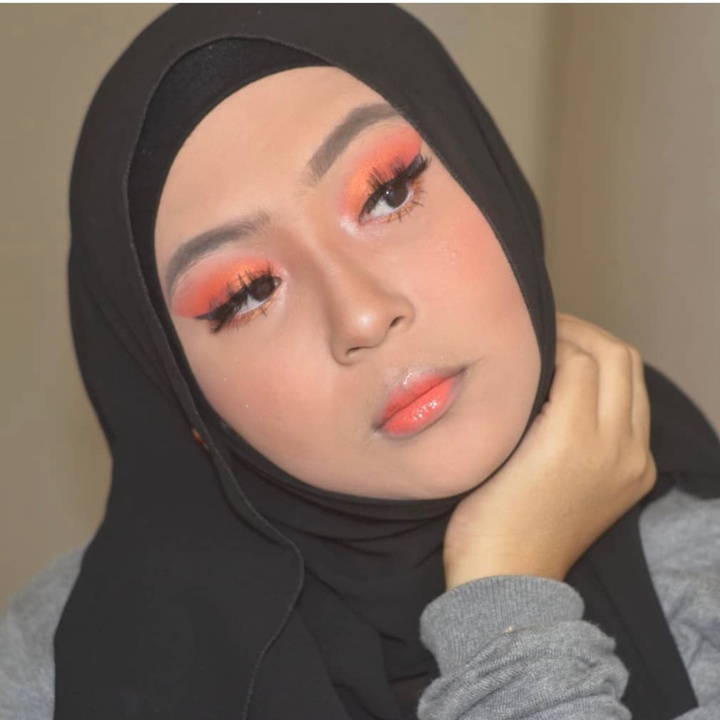 NOOR IKA MAKEUP