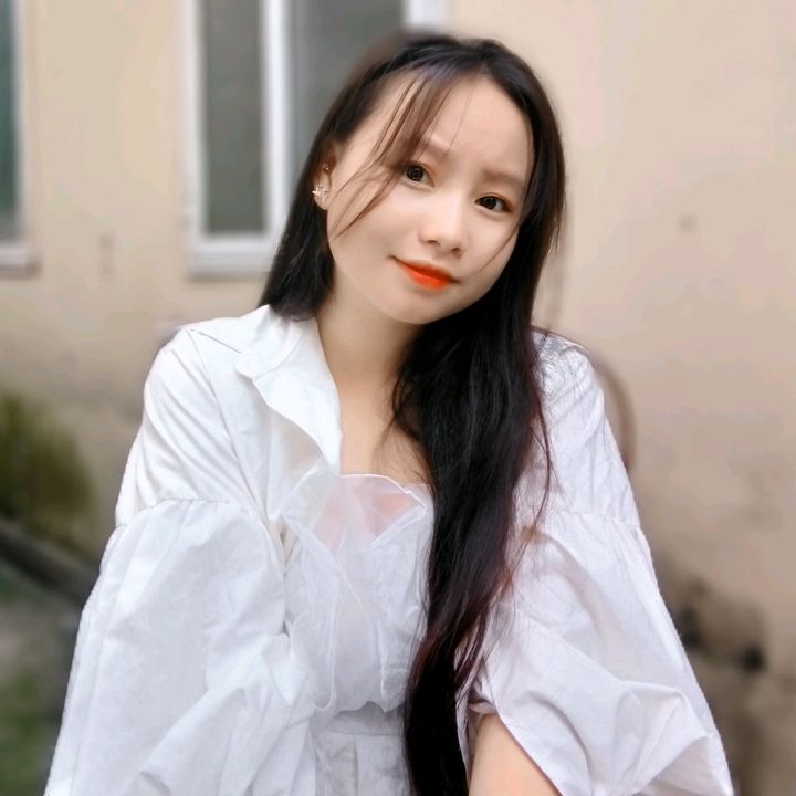 Dua_Sara_ (源 阮 杜)😘（°^°）