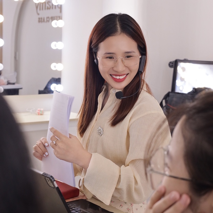 Luli Phạm Makeup